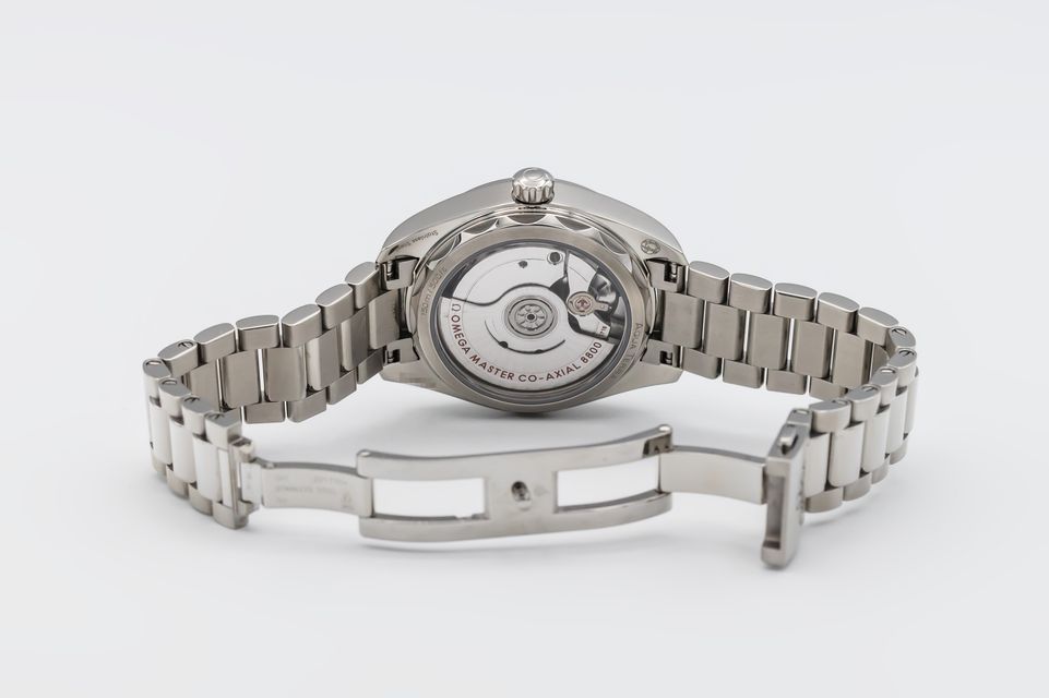 Omega Aqua Terra Shades 220.10.34.20.10.002 Image 4